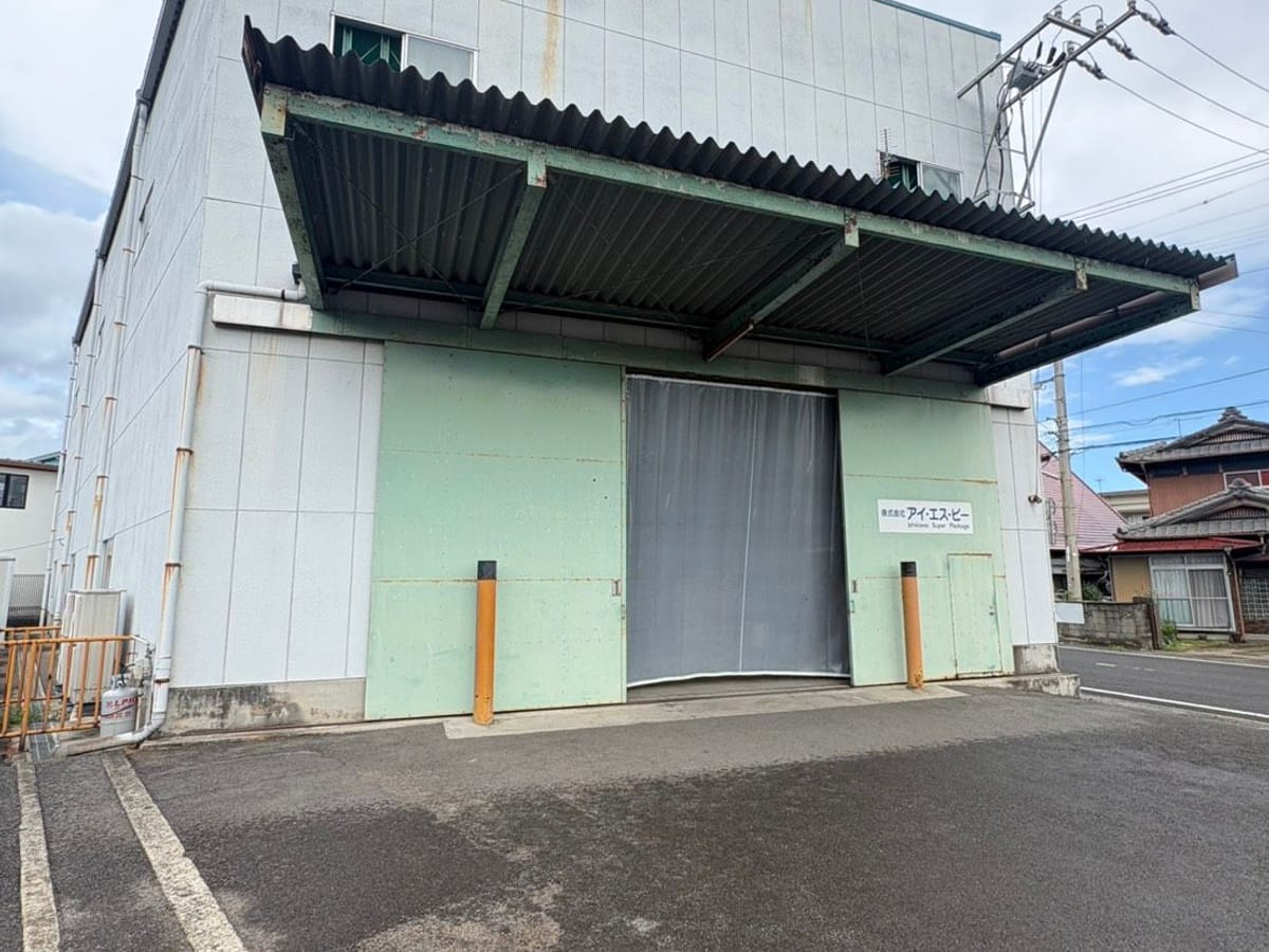 株式会社アイ・エス・ピーの工場外観